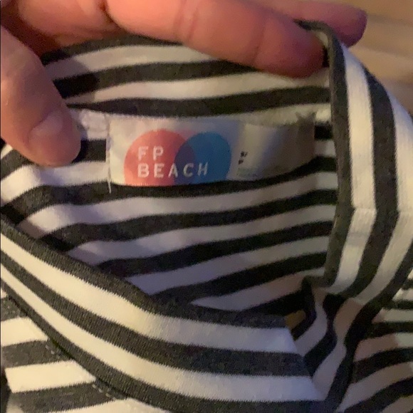 Dress - Picture 4 of 4